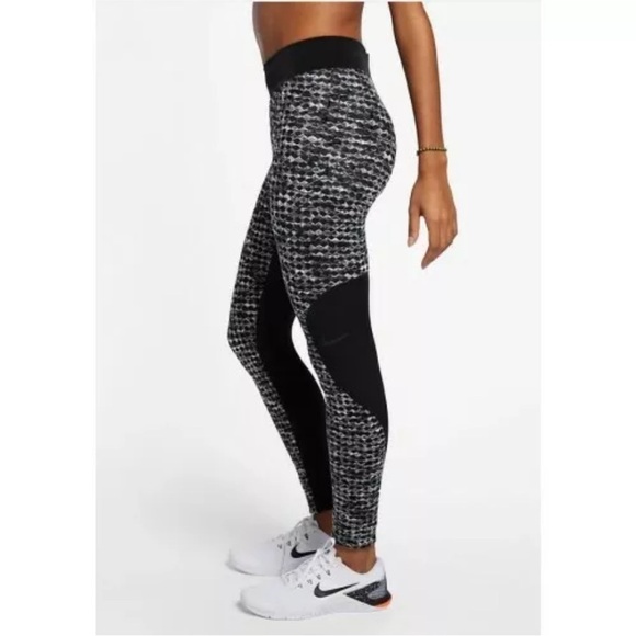Nike Pro Hyperwarm Women's S Waffle Gray/Black Running Training Gym Legging L28 - Picture 1 of 11